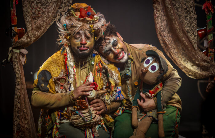 001_GuriArvore_Divulgação_FotoAndreLorenzoni