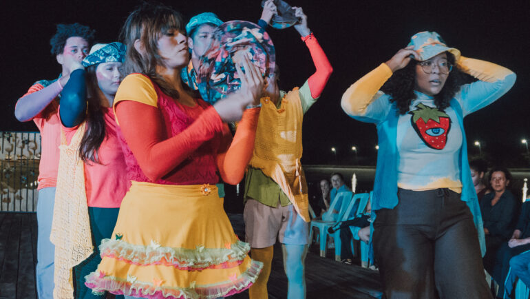 Alegorya – O Desfile – Distrito Anayumi/MT