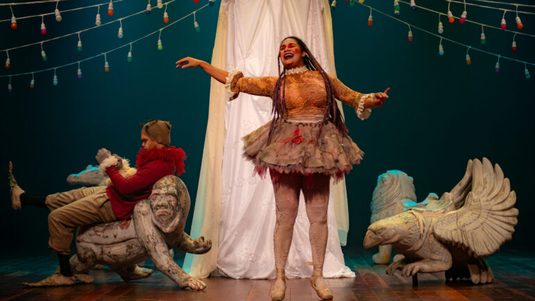 Sinhadores – Grupo Teatro Faces/MT (+14)